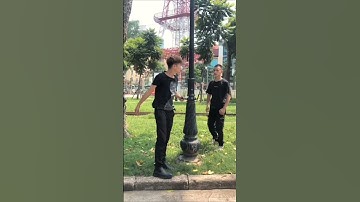 Cố tỏ ra là mình ổn nhưng bên trong nước mắt là biển rộng | #Shorts