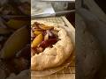 Десерт осени, это настоящий праздник вкуса и аромата – галета со сливами #другая_кухня #рецепты