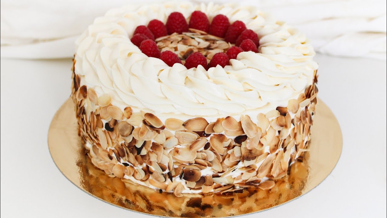 Framboisier Facile , à la crème diplomate , vraiment delicieux