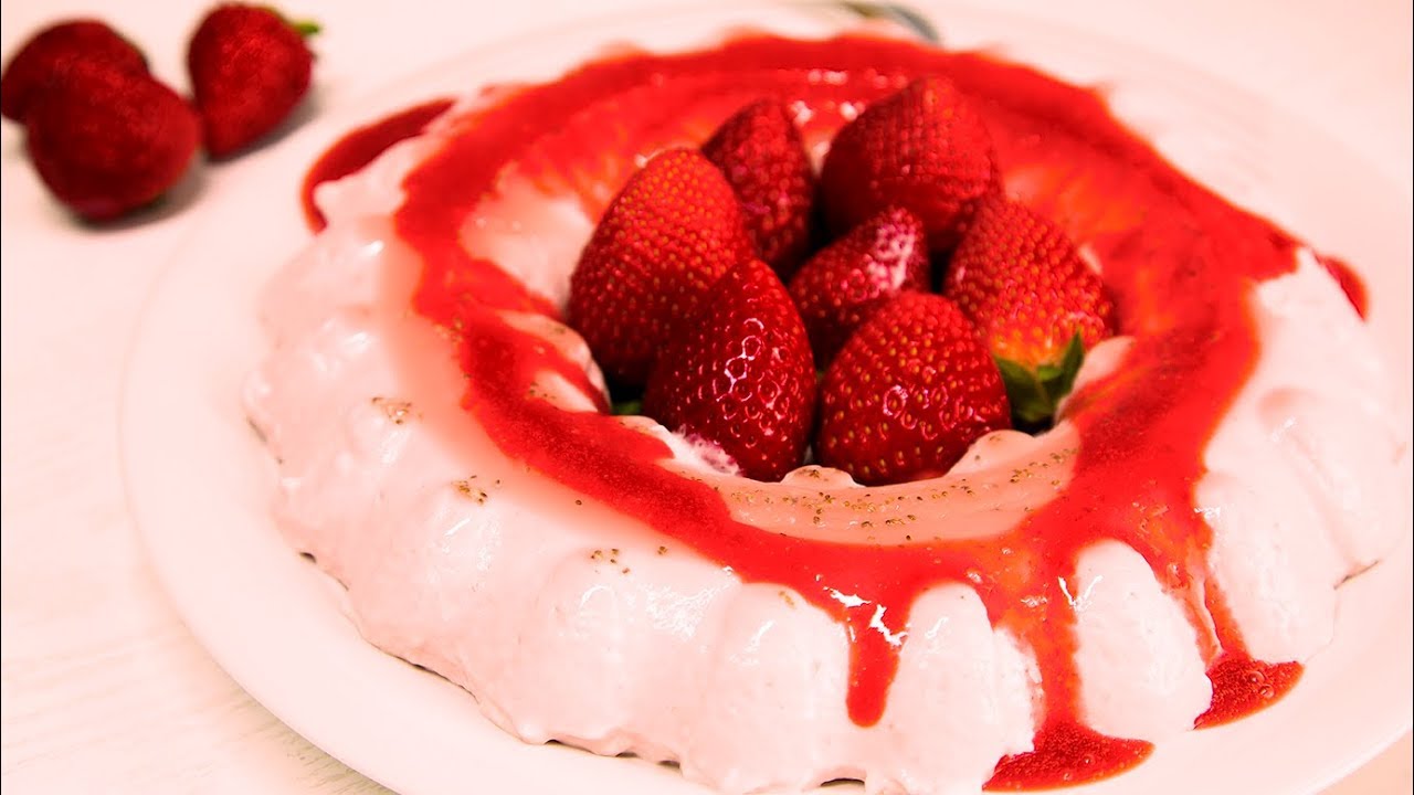 Panna Cotta de fresa. Strawberry Panna Cotta Recipe - YouTube