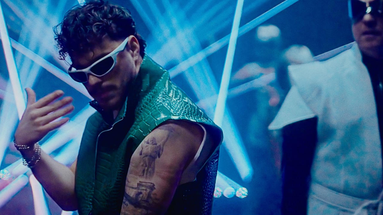 BRUNO - SZEXI BB feat. Bereczki Zoli (Official Music Video)