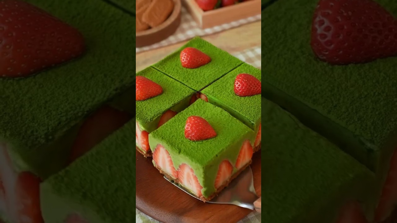Strawberry matcha mousse cake 