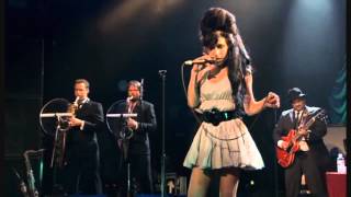 Amy Winehouse   Valerie   Live HD