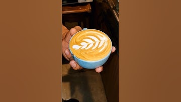 The easiest way to draw slow Rosetta on a coffee  latte #coffeeart #barista