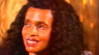 Video thumbnail of "Bring Me Little Water Sylvie - Sweet Honey In The Rock - 1990 HD Upscale"