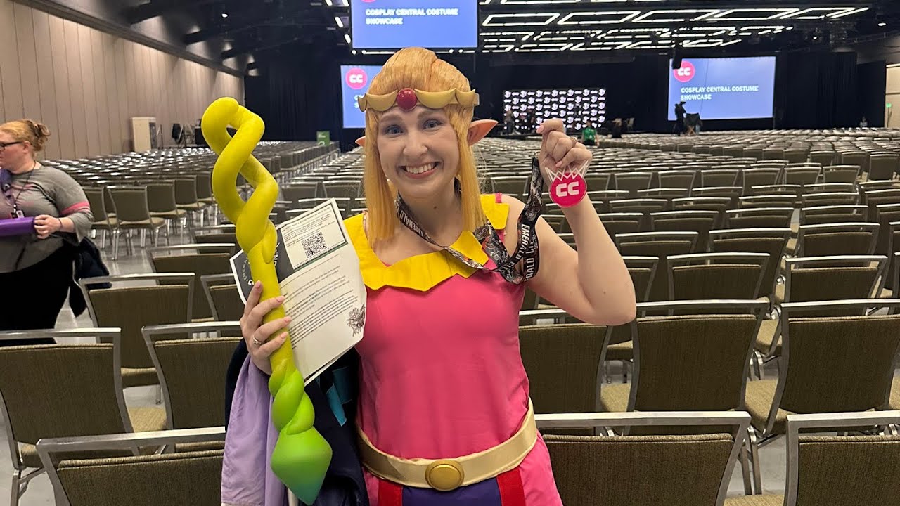 How to compete in a cosplay contest!