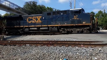 2 ENGINE CSX POWER MOVE IN JACKSONVILLE FL