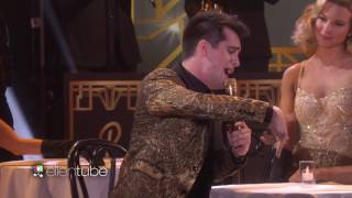 Panic! At The Disco Performs 'Death of a Bachelor'!