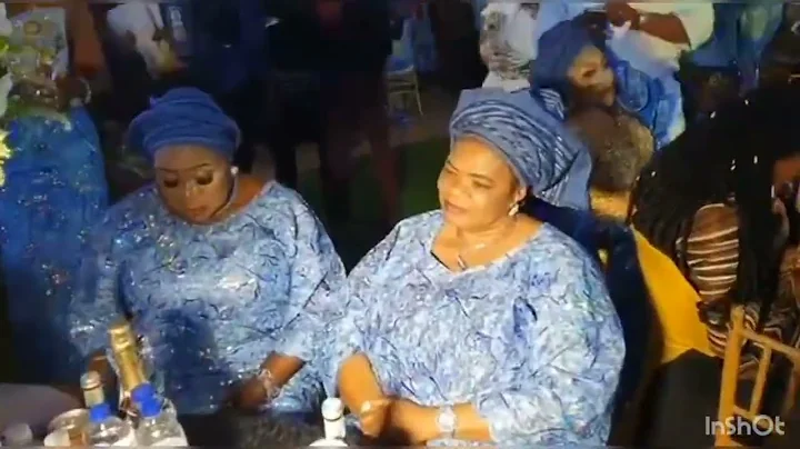 king wasiu ayinde shows dancing skills at Actor Akin olaiya 51st birthday celebration