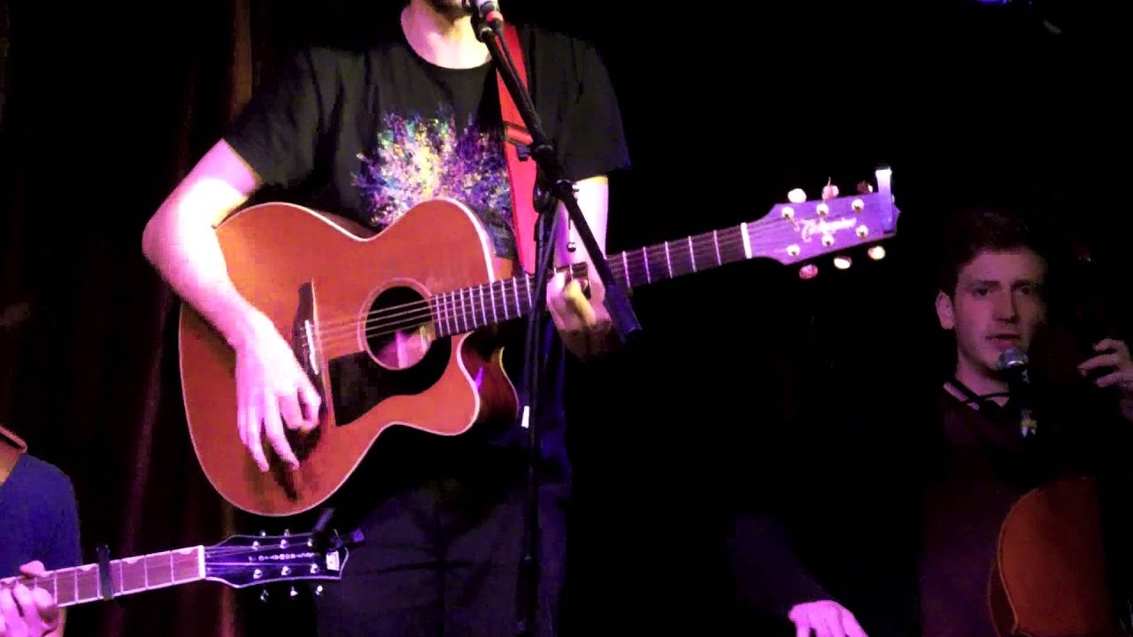 Sincere Deceivers perform "Autumnal Dreams" at The Harrison, London, 8 July 2015