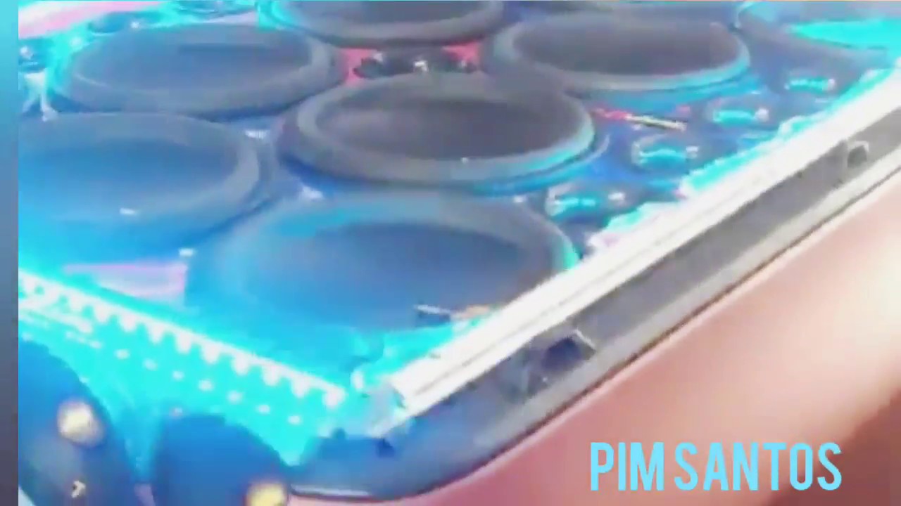 SAVEIRO DEBOXE 10 ZETTA AUDIO 10 MÉDIOS NA TRASEIRINHA NO ACRÍLICO