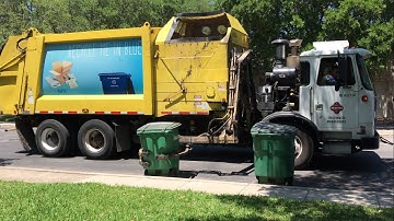 AutoCar ACX Heil DuraPack Python 432514 On Organics (One of My Favorites)