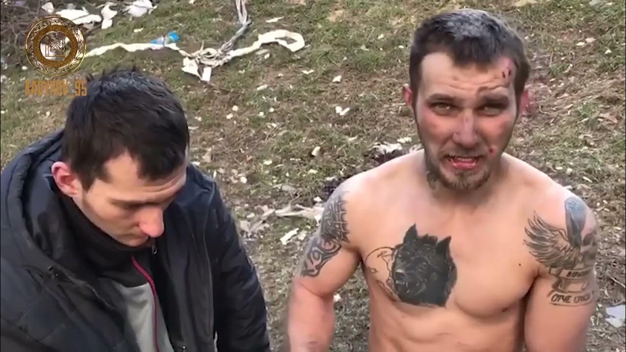 Казнь иракских военных. Отрезали голову пленному. Взяли в плен девушку видео. Красивые девушки в рабстве. Взяли в плен девушку видео.