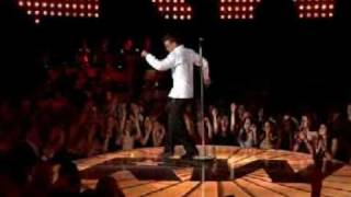 Video voorbeeld van "The Robbie Williams Show (Ain't That a kick in the head)"