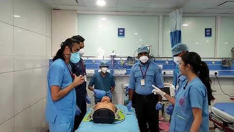 ACLS scenario for undergraduates