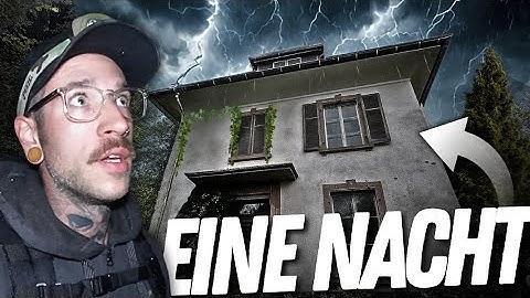 DAMN SPOOKY | We sleep in a DARK MANSION - France 🇫🇷