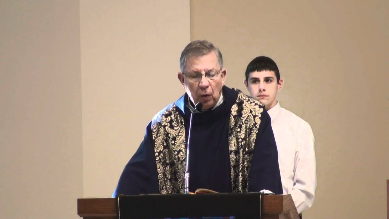 Gospel Reading - Second Sunday of Advent - December 5, 2010 - YouTube