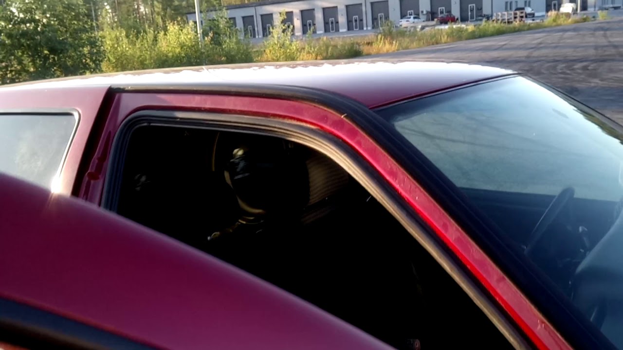 4 15'' Ground Zero subwoofers 6000W Flexing