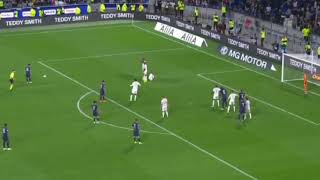 Lionel Messi Freekick vs Lyon.He is not finished