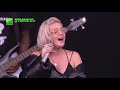 Anne marie   live  v festival 2017