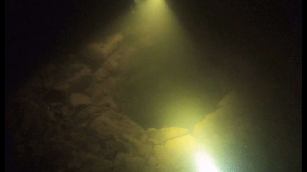 Potápění Slapy, Legendární studna