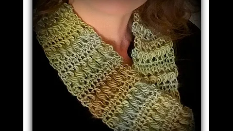 Wonderland Garden Infinity Scarf Free Crochet Patt...