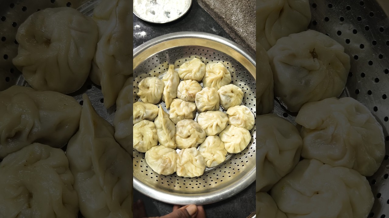 একদম সহজ পদ্ধতিতে সুপার টেস্টি মোমো তৈরি। #shorts #youtubeshorts #cooking #momos #viralshorts