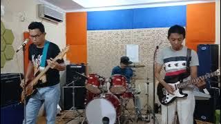 Benyamin S. ft. Ida Royani Begini Begitu (cover)