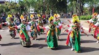 Download Lagu TMII menari tari Puspa pesona FKGT(forum komunikasi guru tari) MP3