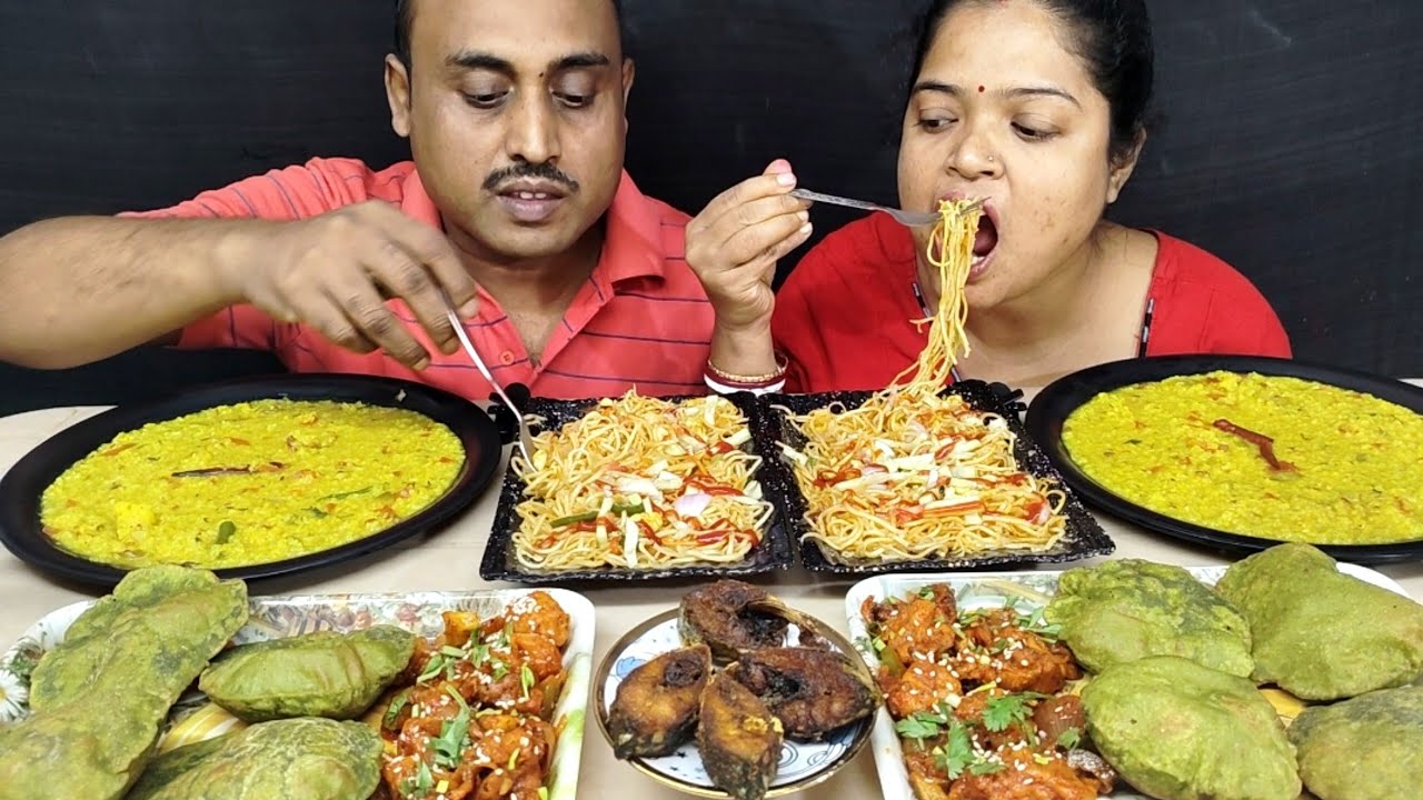 EGG CHOWMEIN CHALLENGE KHICHDI HILSHA FISH FRY CHALLENGE PURI GOBICHILLI EATING CHALLENGE