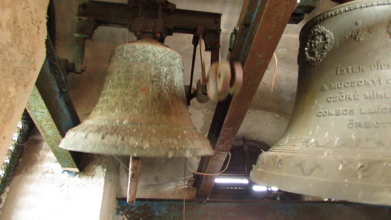 MÚCSONY (H) - A görögkatolikus templom harangjai / Die Glocken der gr.-kath. Kirche