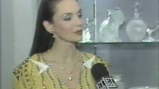 Crystal Gayle -  crystal&#39;s for fine gift and jewelry store