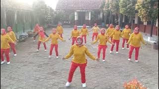 DJ koplo midua cinta (langlayangan) senam kreasi  by Siti rokayah SBMS
