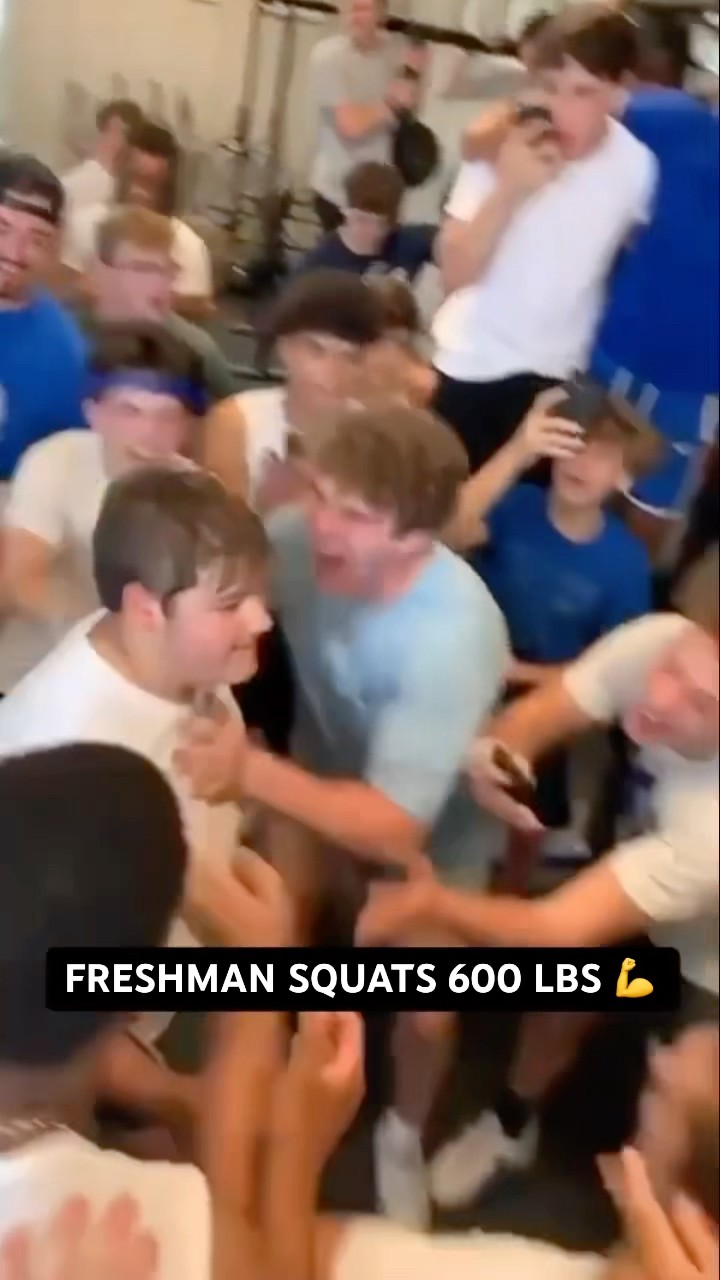 “He’s a FRESHMAN” ?? #shorts