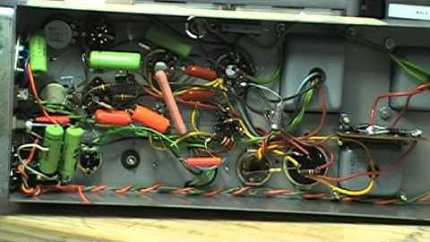 Replacing A Relay In A Leslie 251 Amplifier - Part 2 of 3