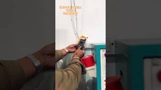 AC ampere check with clampmeter #ongridinverter #electrical #solar