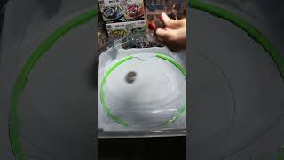 Trận đấu beybladeX giữa BX14 và DX14