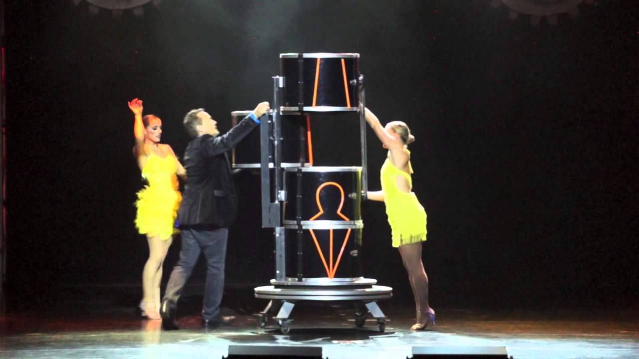 Mismade Girl Illusion - YouTube