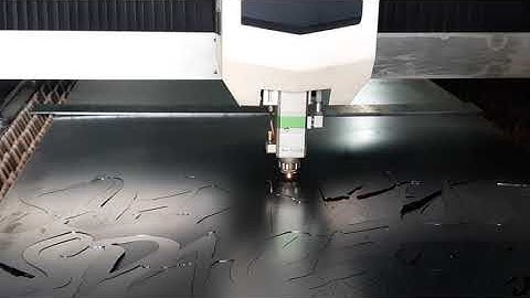 cắt gia công sắt bằng máy cắt laser fiber, cắt inox bằng máy.