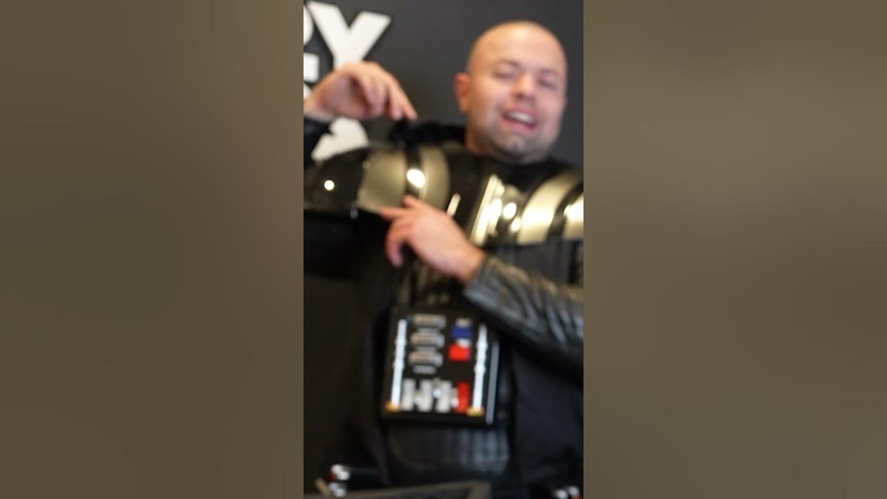 Darth Vader Deluxe Costume Try on Gaul
