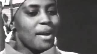 Miriam Makeba - Oxgam (LIVE)