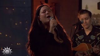 Sarah Klang – Beautiful Woman (Live Nyhetsmorgon 2025)