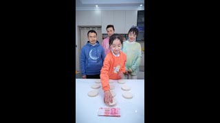 Challenge to flip numbers! Parent-child Game Party Game