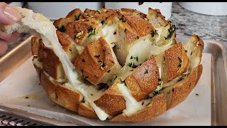 How To Make Pull Apart Garlic Bread | Cheesy Garlic Bread Recipe