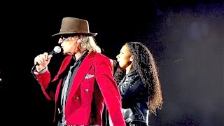 Udo Lindenberg feat. Nathalie Dorra &amp; Carola Kretschmer - Das Leben  - Tour 2017 *LIVE*