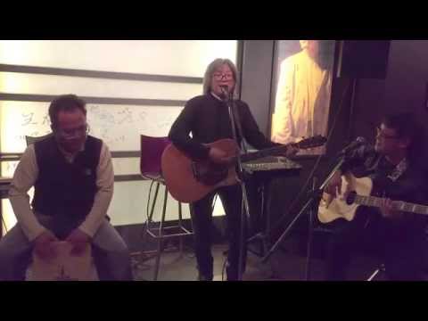 鈕吧音樂餐廳即興演唱(四)