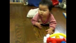 2009 4 21 ハイハイ前進