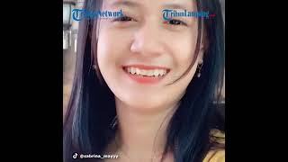 Viral... Mama Bohay Cantik Jualan Ini