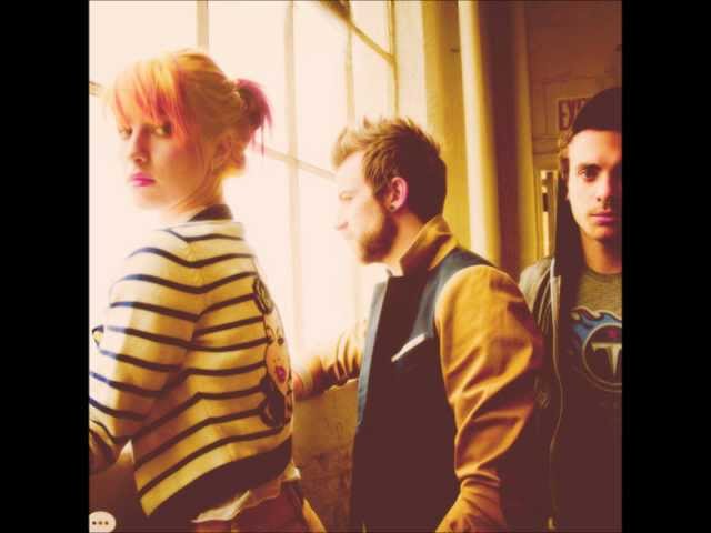 Paramore - Hello, Hello