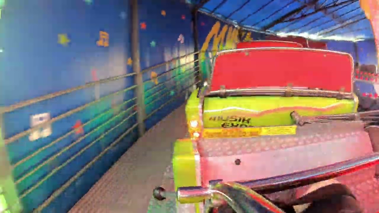 Musik Express à Antibes Land POV